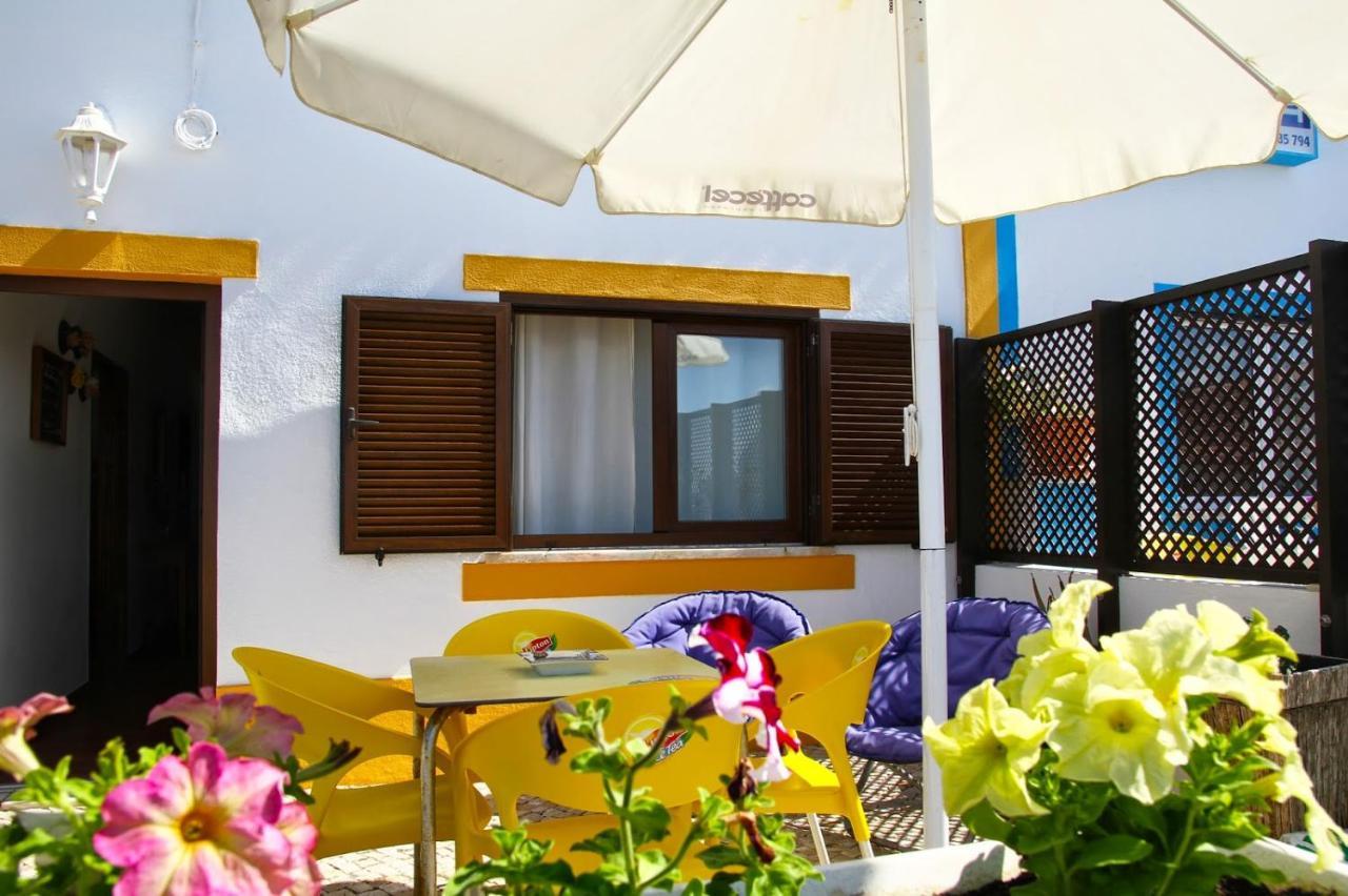Pequena Baleia Ferrel (Leiria) Exterior foto